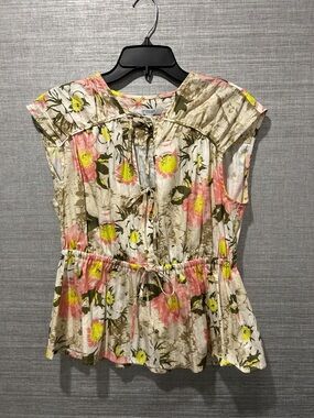 10 Crosby Derek Lam Floral Tie-Front Cap Sleeve Blouse in Cream, Pink & Yellow